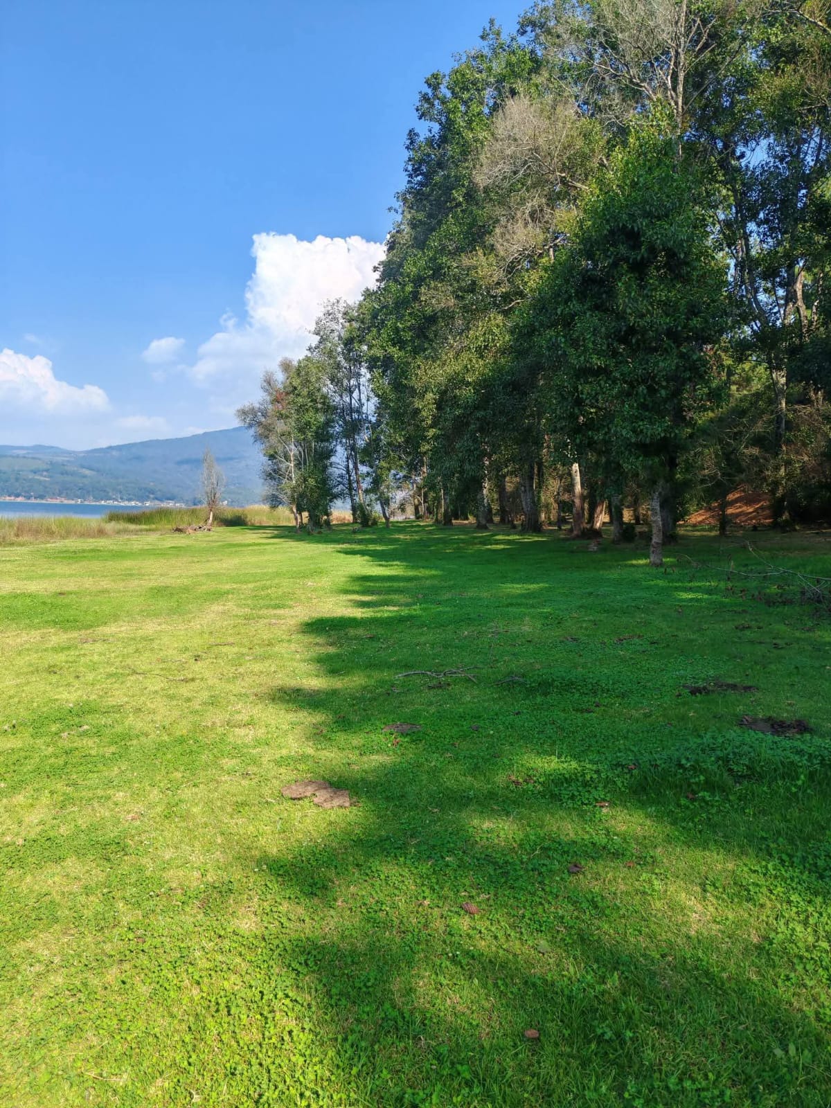 Lago Zirahuén Vista 3